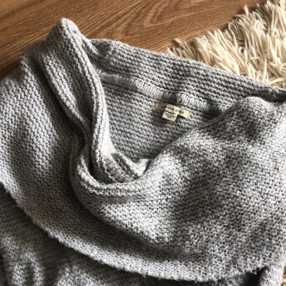 Grey off the shoulder sweater - Picture 3 of 4